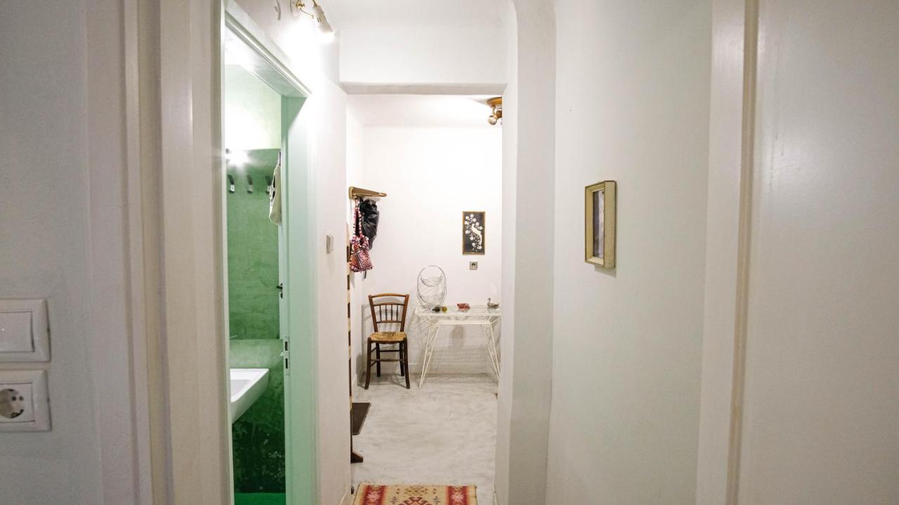 אתונה Quiet And Central Flat With Private Backyard Garden מראה חיצוני תמונה
